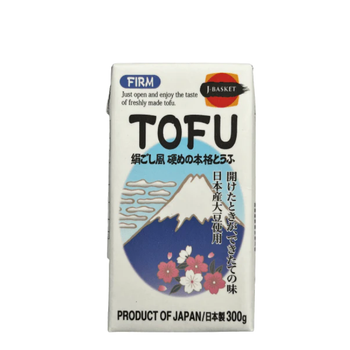 さとの雪 <br>本格とうふ 絹ごし風硬め <br>300g <br><br><small>日本産大豆100%使用｡</small>